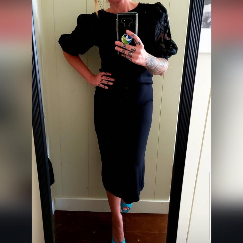 Elegant Black Midi Dress